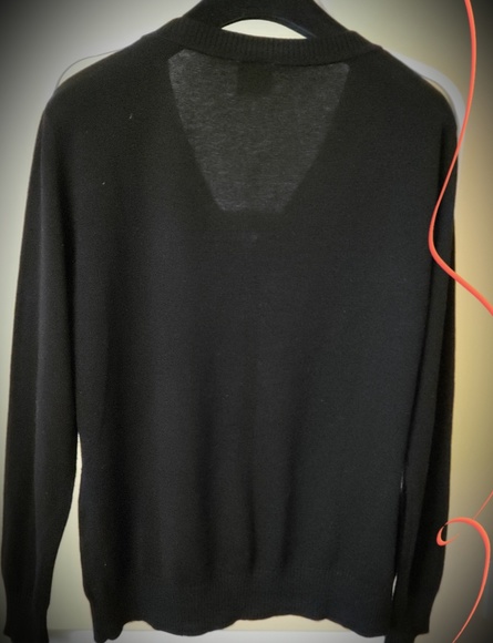 awesome  sweater,Elle Nor - Picture 2 of 3